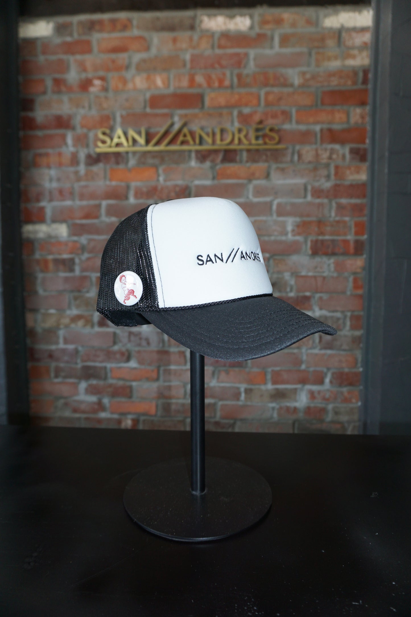 SAN // ANDRES Trucker Hat